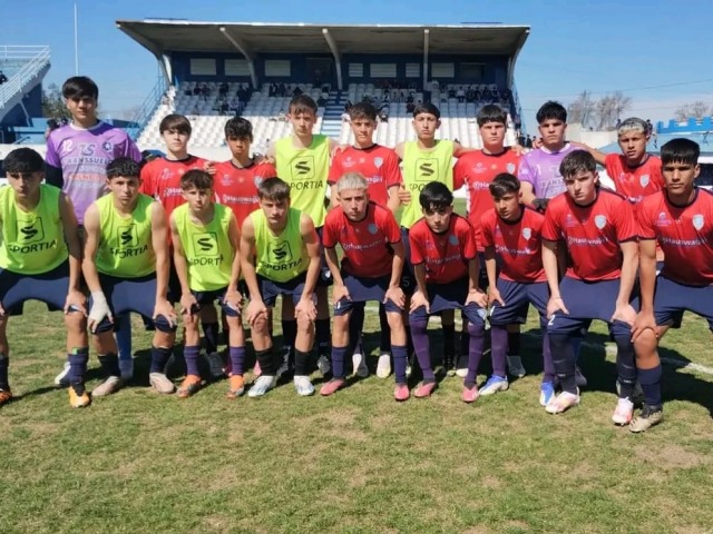 La Seleccin Sub 15 empat en su debut